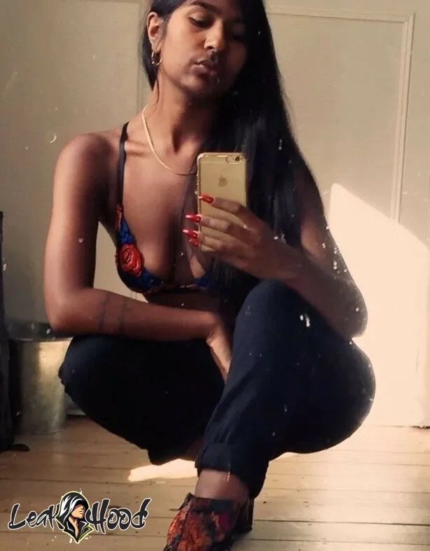 Ash Sarkar Nude Leaks OnlyFans #1 - LeakHood