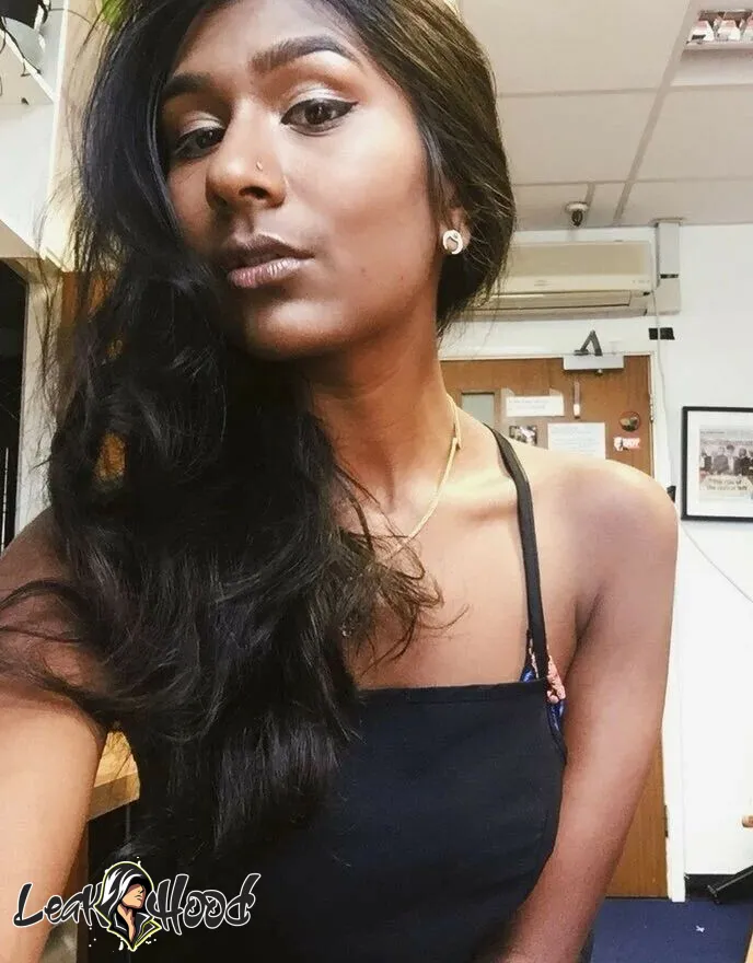 Ash Sarkar Nude Leaks OnlyFans #3 - LeakHood