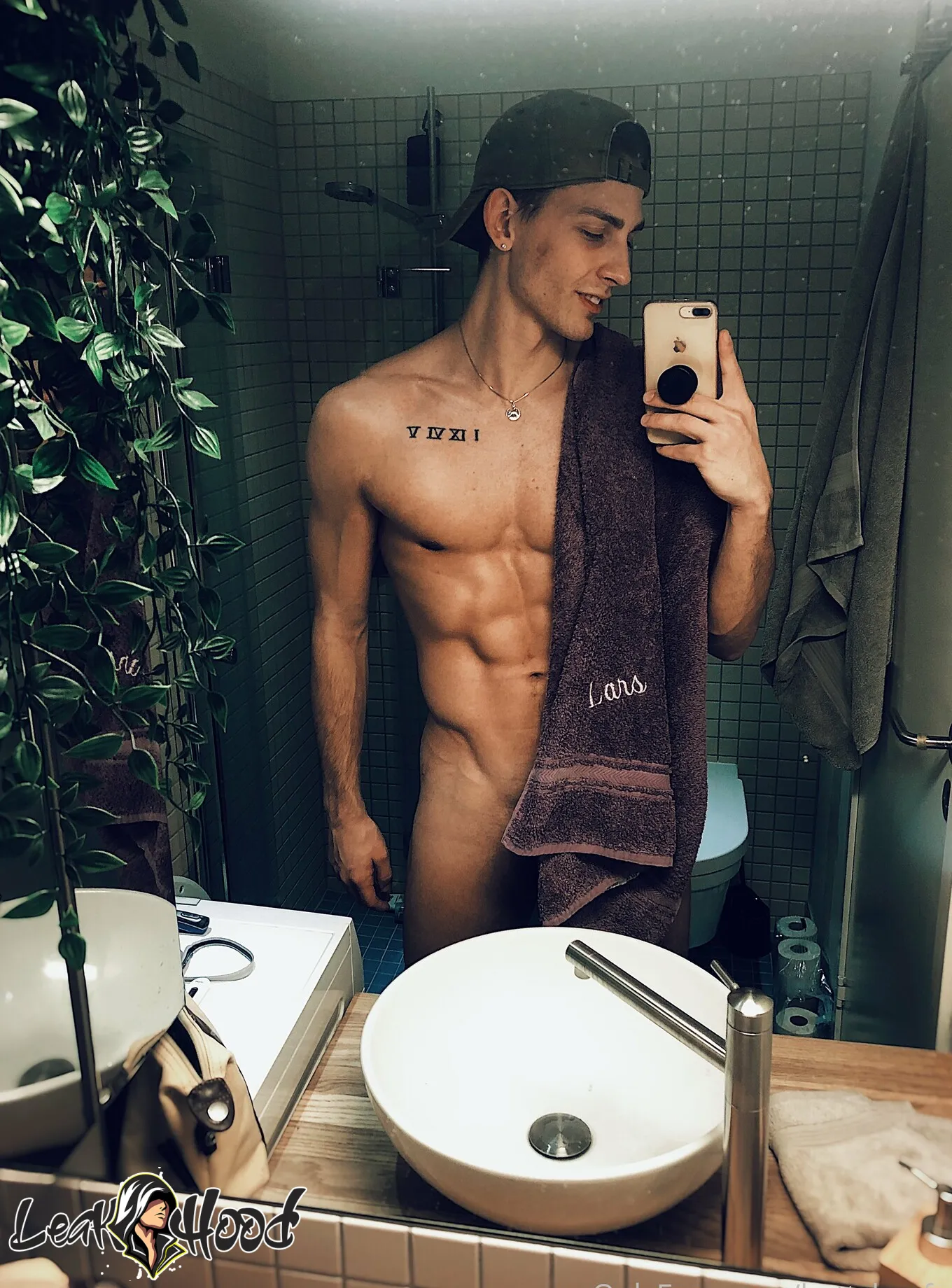 battyboyfree Nude Leaks OnlyFans #18 - LeakHood