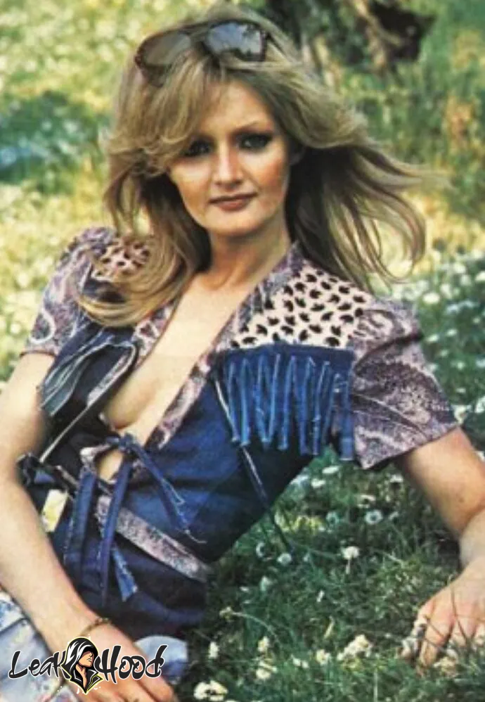 Bonnie Tyler Nude Leaks OnlyFans #1 - LeakHood