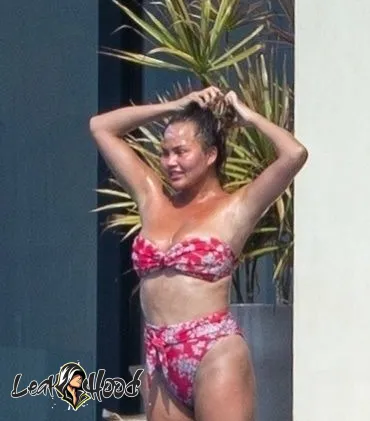 Chrissy Teigen Nude Leaks OnlyFans #736 - LeakHood