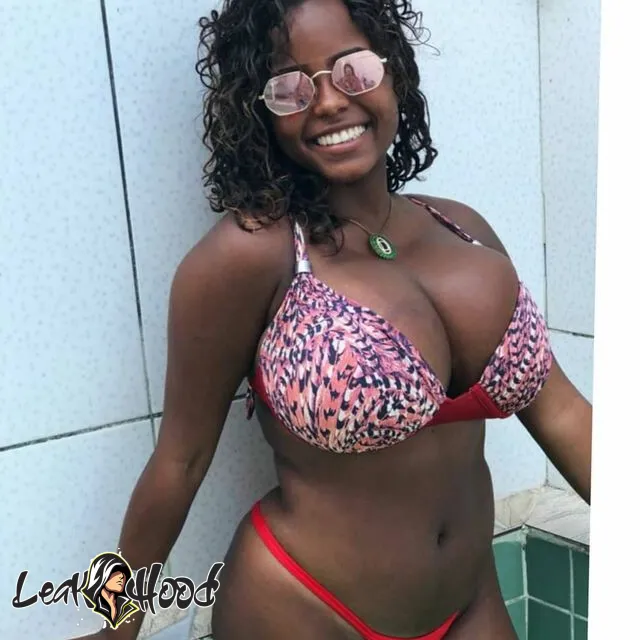 diasdegil Nude Leaks OnlyFans #3 - LeakHood