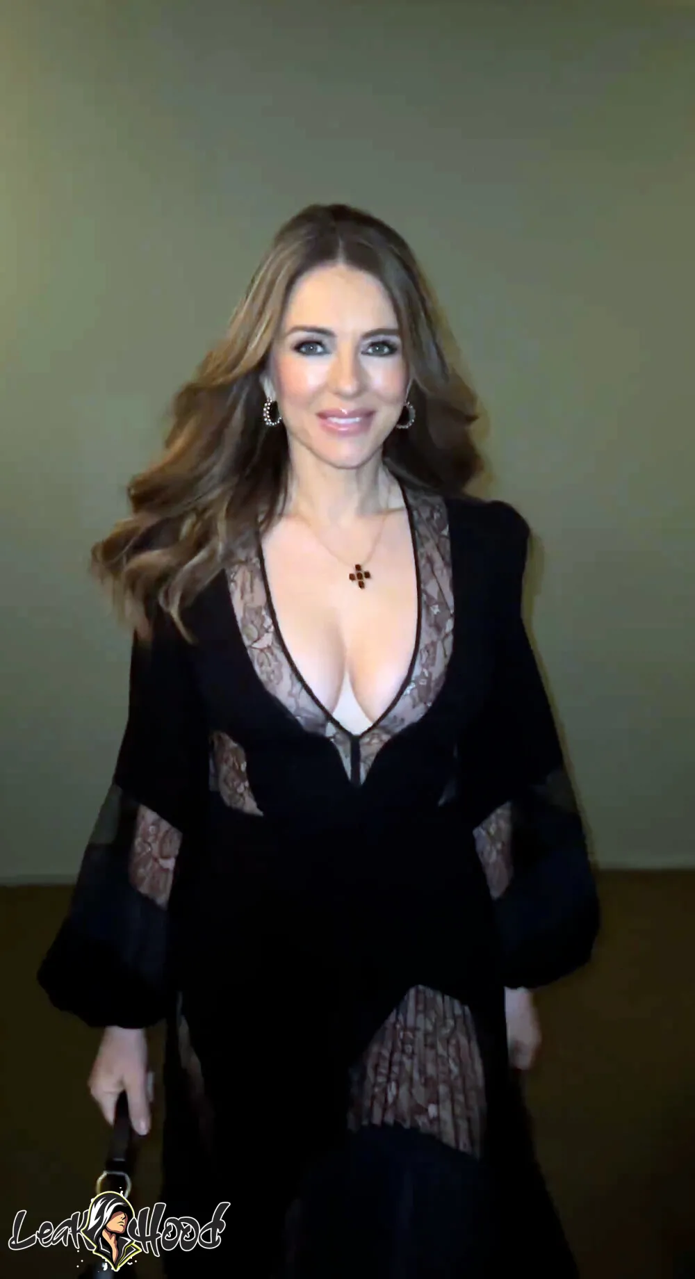 Elizabeth Hurley Nude Leaks OnlyFans #1618 - LeakHood