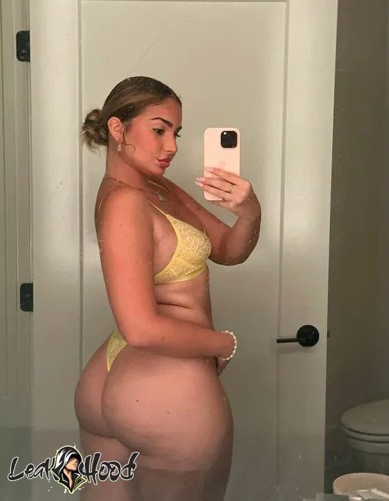 Emely Hernandez Nude Leaks OnlyFans #18 - LeakHood