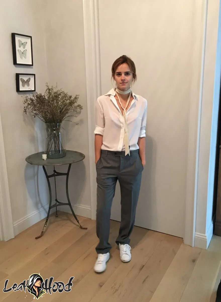 Emma Watson Nude Leaks OnlyFans #107 - LeakHood