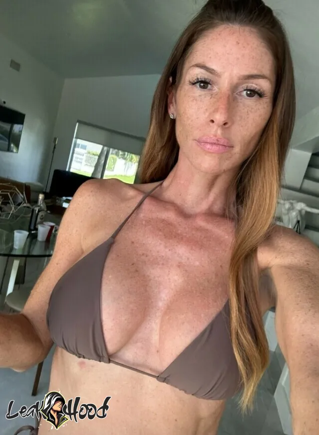 freckledmommi Nude Leaks OnlyFans #15 - LeakHood