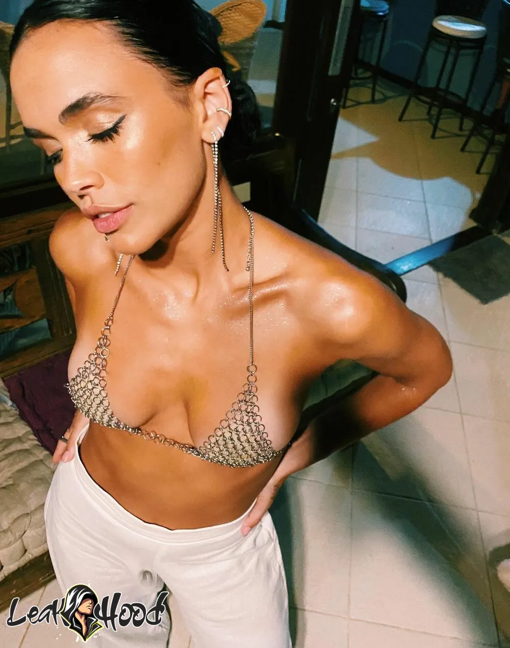 Giovana Cordeiro Nude Leaks OnlyFans #29 - LeakHood