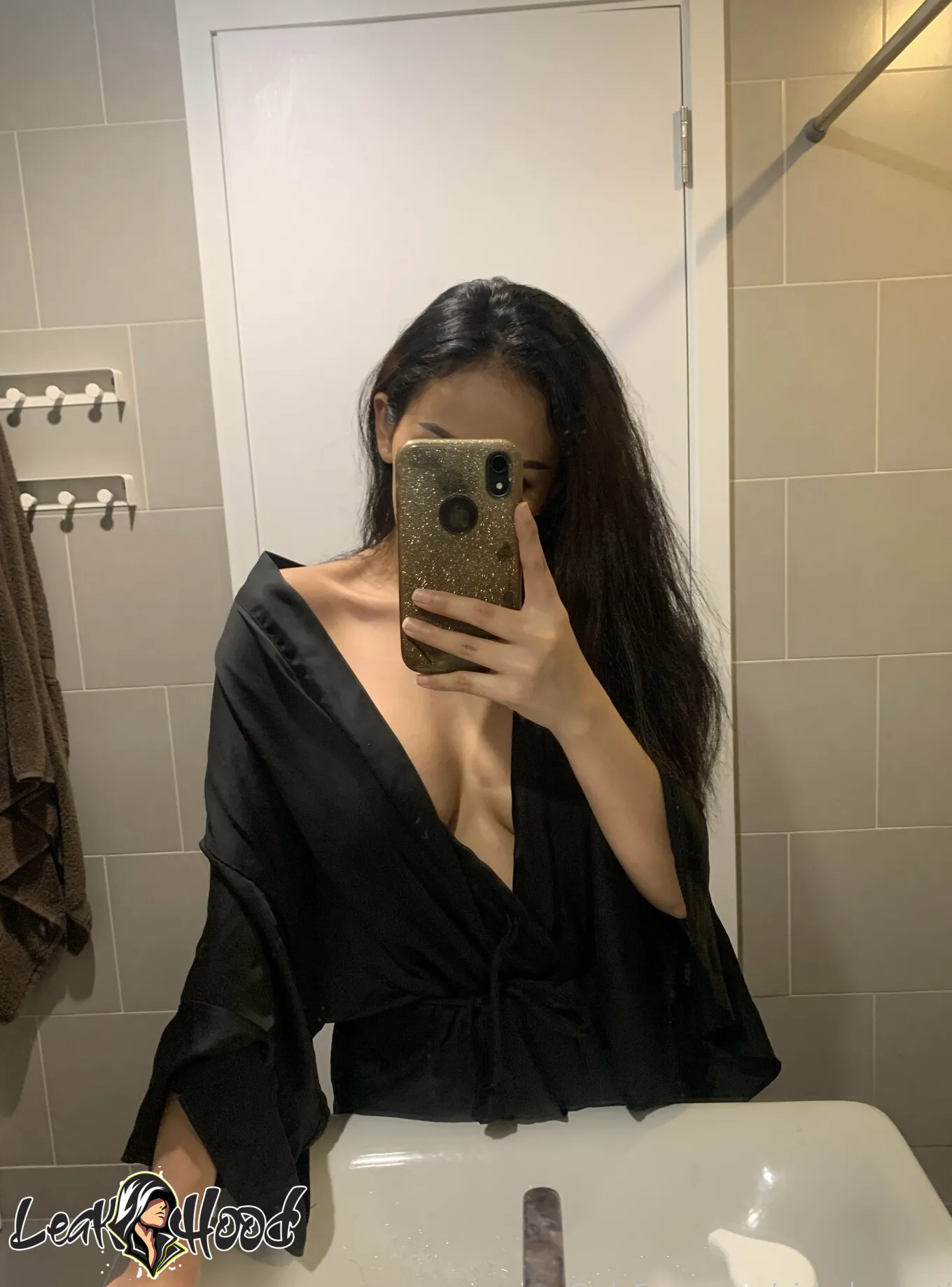 girl_shows_tits Nude Leaks OnlyFans #6 - LeakHood