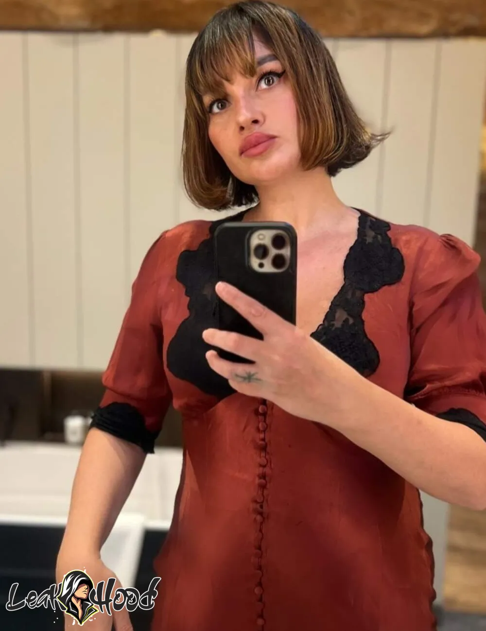 Gizzi Erskine Nude Leaks OnlyFans #82 - LeakHood