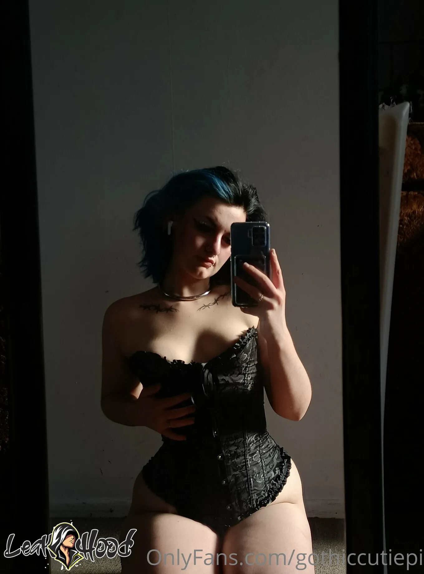 gothiccutiepie Nude Leaks OnlyFans #46 - LeakHood