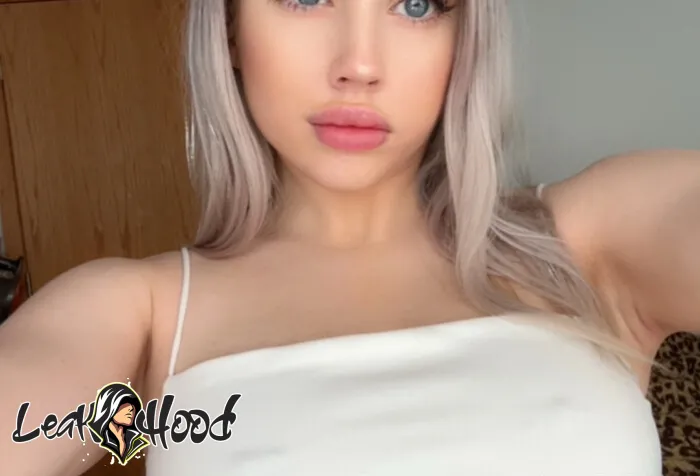 Hailsbee Nude Leaks OnlyFans #462 - LeakHood