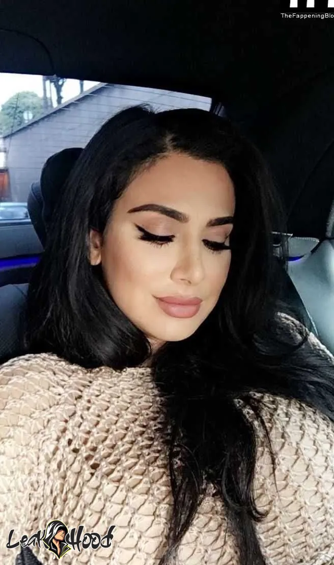 Huda Kattan Nude Leaks OnlyFans #11 - LeakHood