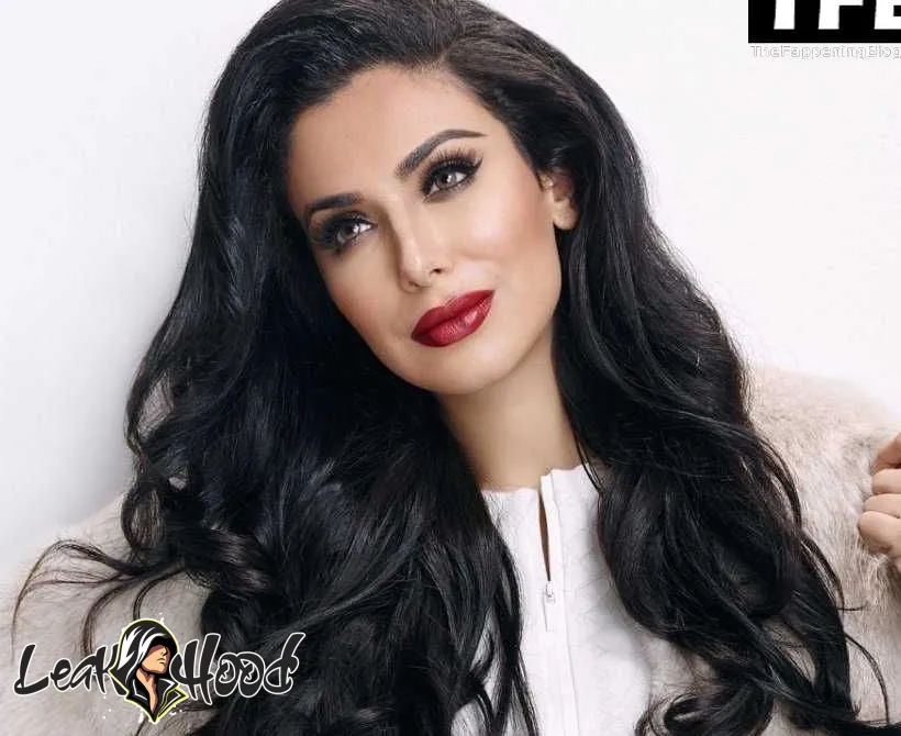 Huda Kattan Nude Leaks OnlyFans #44 - LeakHood