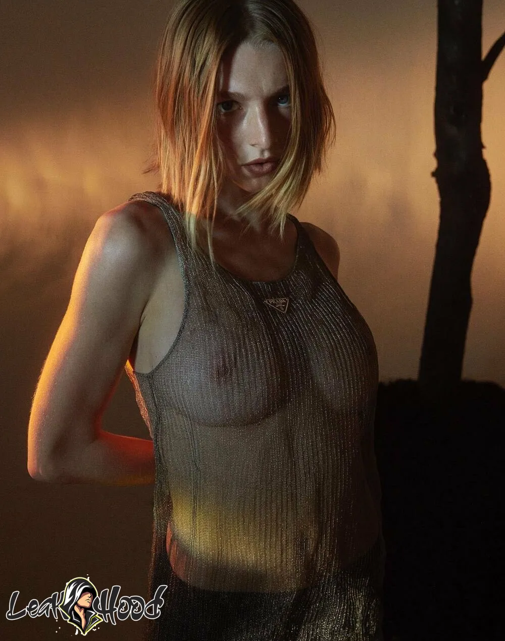 Hunter Schafer Nude Leaks OnlyFans #20 - LeakHood