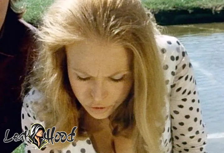 Jacki Weaver Nude Leaks OnlyFans #9 - LeakHood