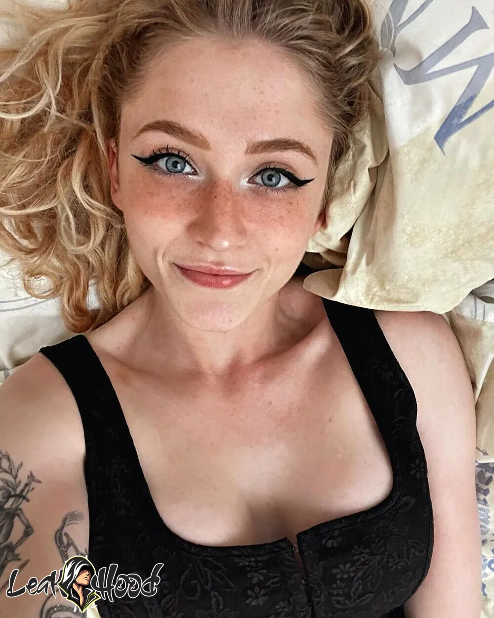 Janet Devlin Nude Leaks OnlyFans #38 - LeakHood