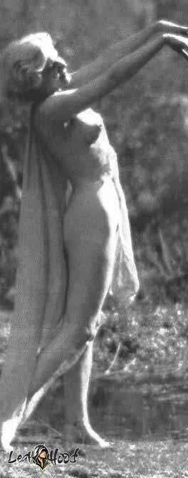 Jean Harlow Nude Leaks OnlyFans #11 - LeakHood