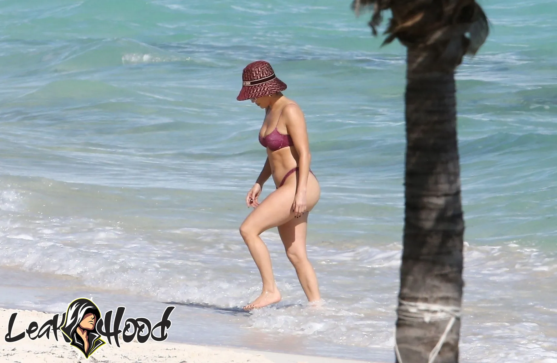 Jennifer Lopez Nude Leaks OnlyFans #4519 - LeakHood