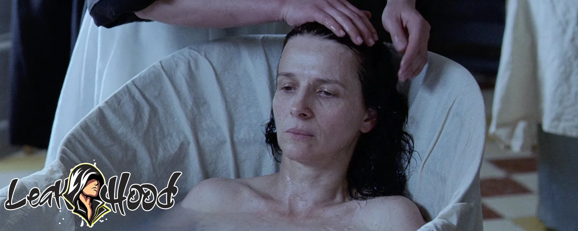 Juliette Binoche Nude Leaks OnlyFans #116 - LeakHood