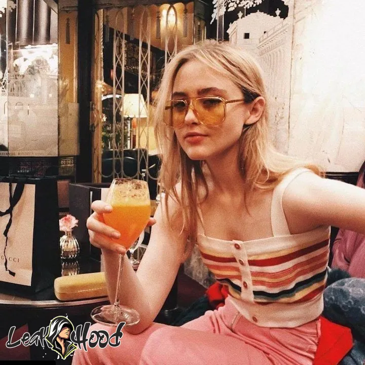 Kathryn Newton Nude Leaks OnlyFans #40 - LeakHood