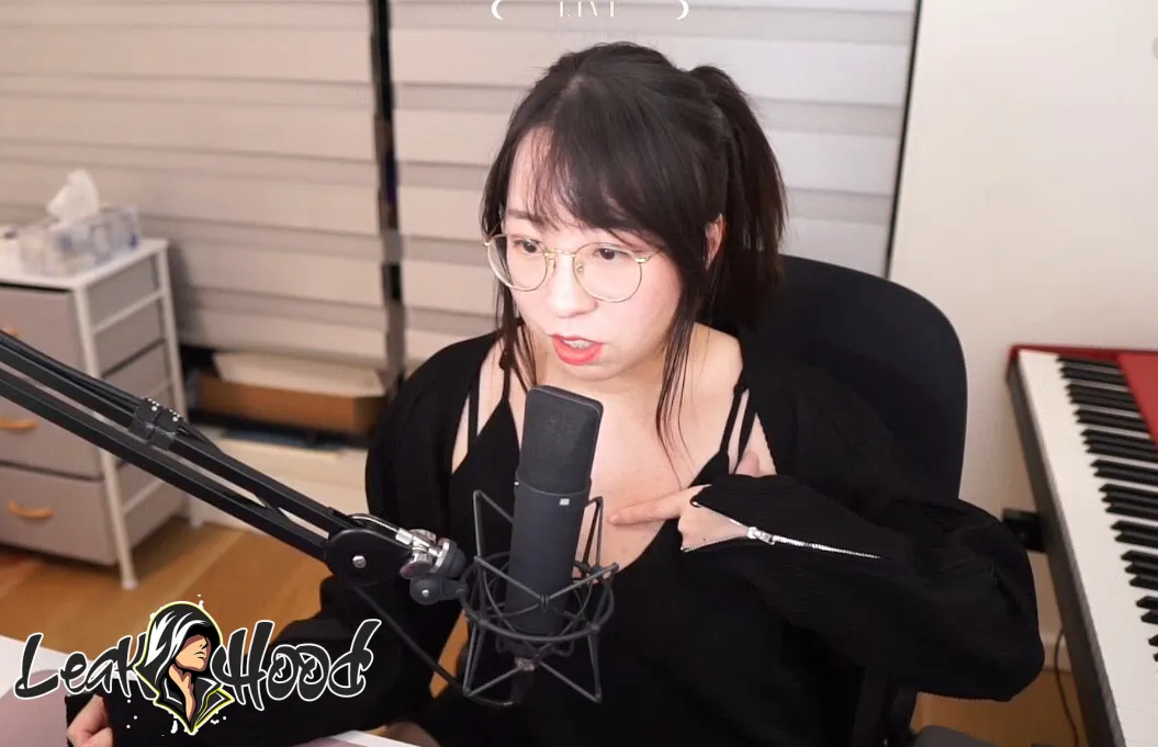 lolnatsumiii Nude Leaks OnlyFans #111 - LeakHood