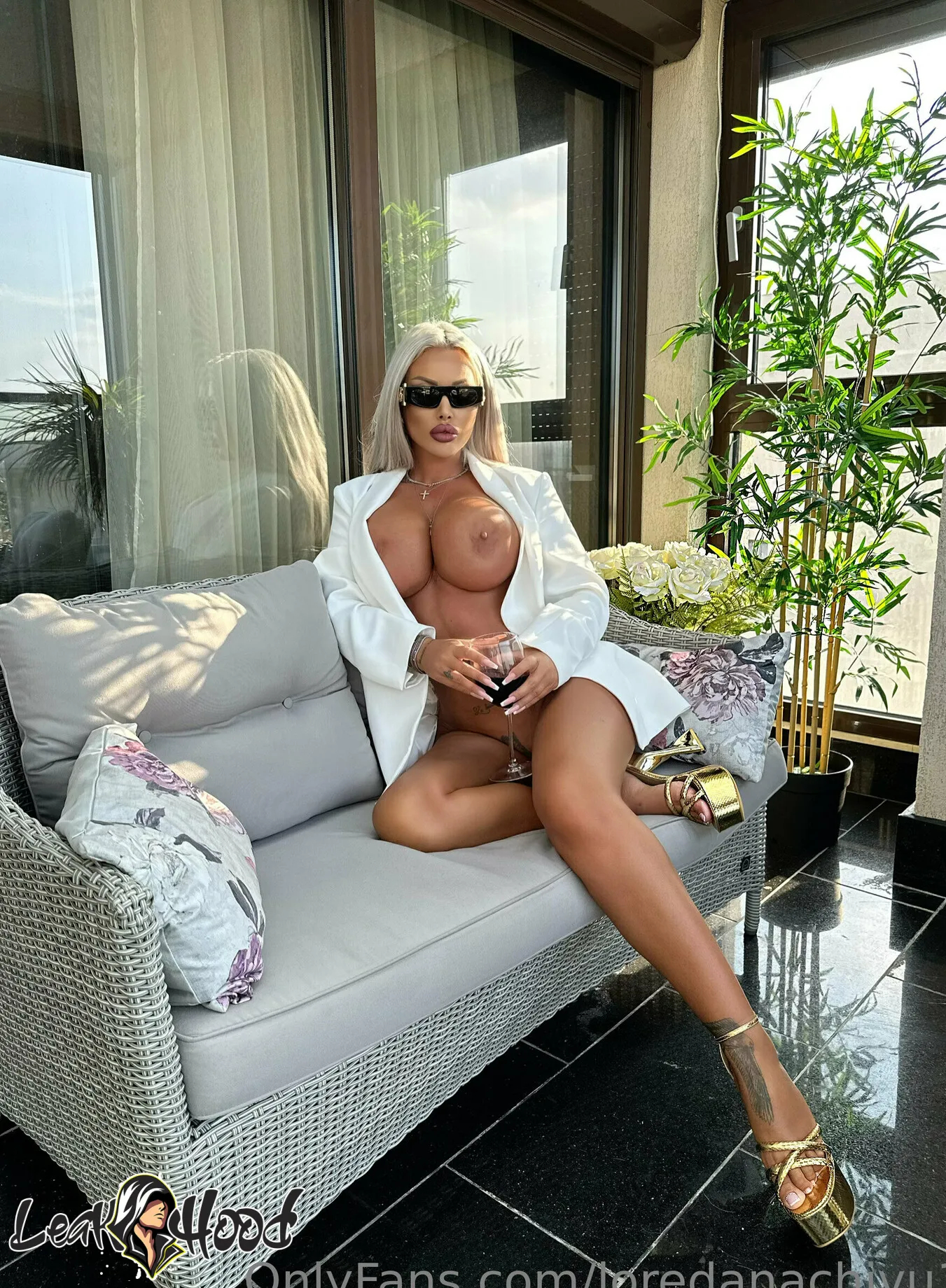 Loredana Chivu Nude Leaks OnlyFans #180 - LeakHood