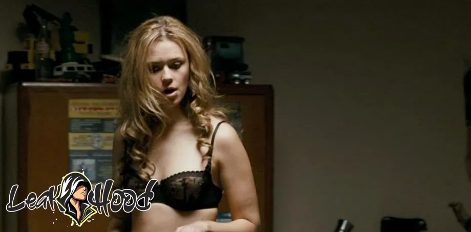 Maeve Dermody Nude Leaks OnlyFans #14 - LeakHood