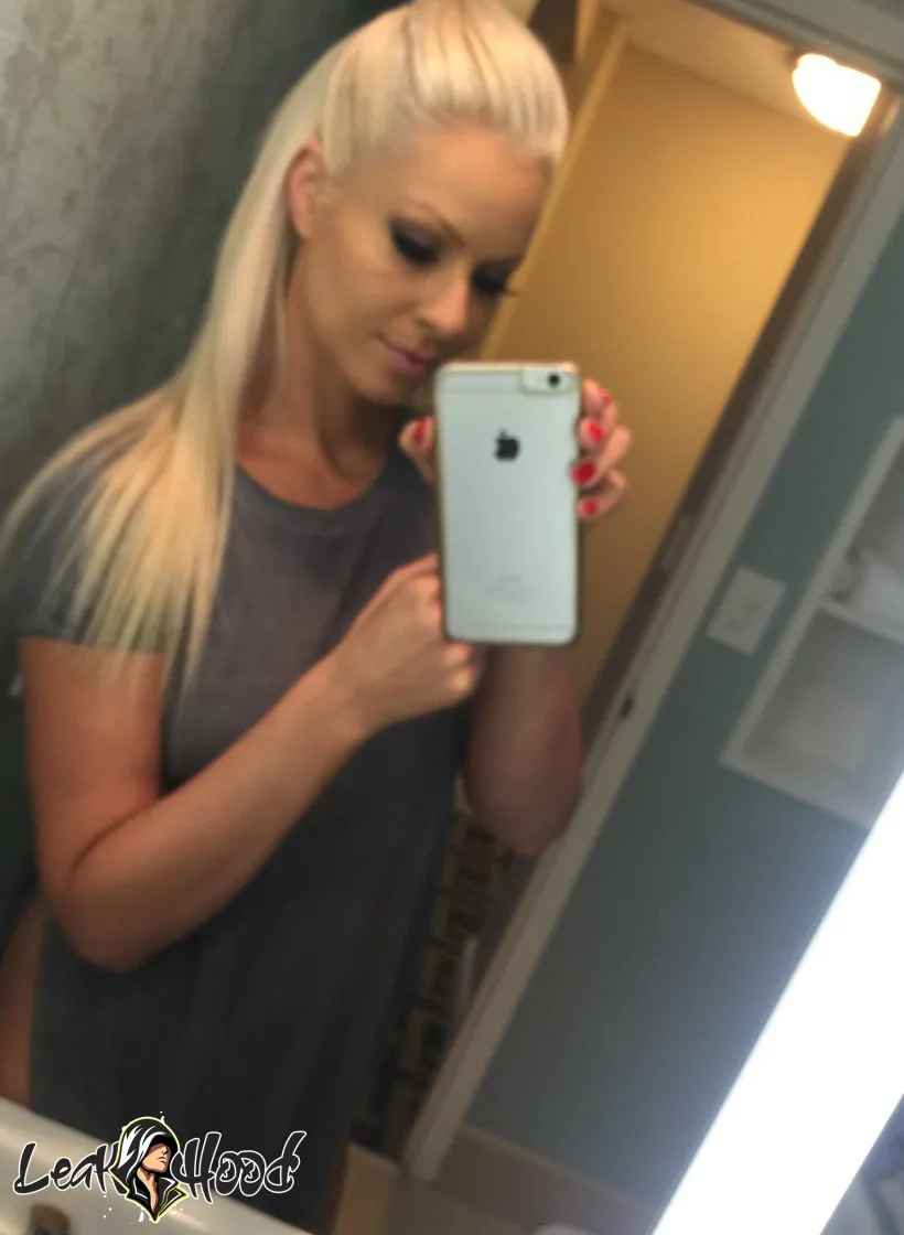 Maryse Mizanin Nude Leaks OnlyFans #1 - LeakHood