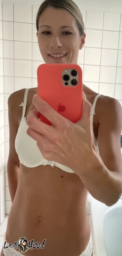 Melanie Schweiger Nude Leaks OnlyFans #17 - LeakHood