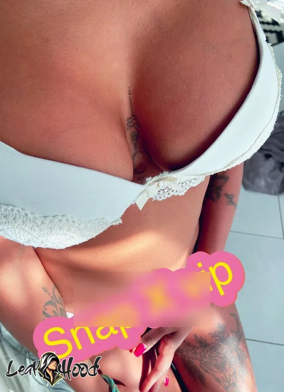 miiana_model Nude Leaks OnlyFans #3 - LeakHood