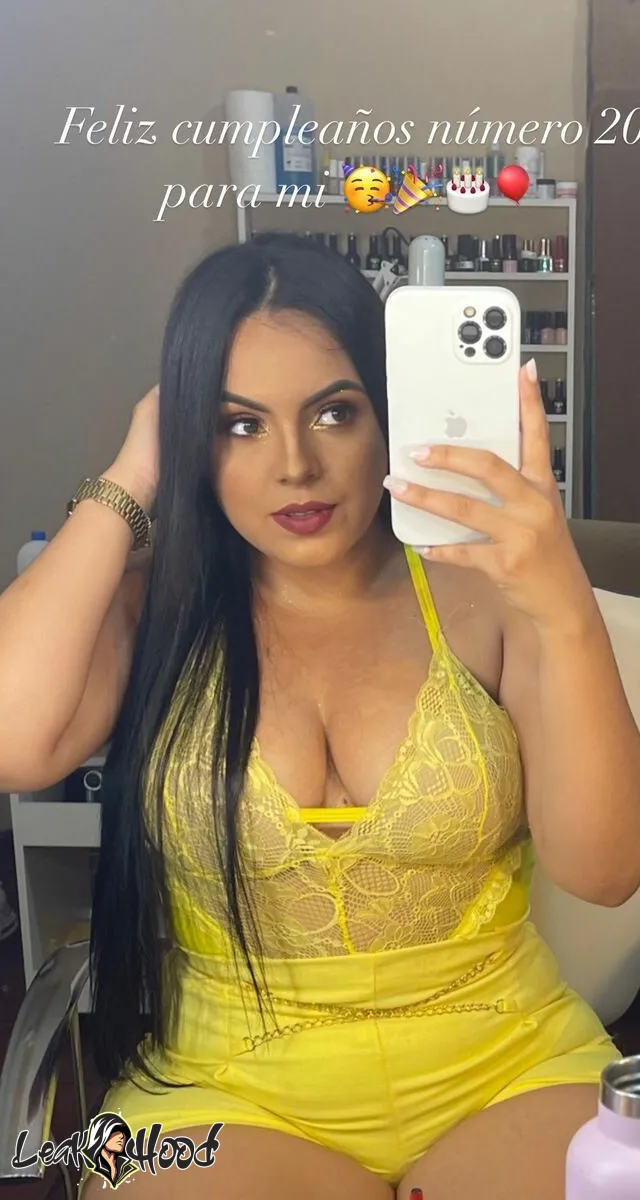 Nathalia Villalba Nude Leaks OnlyFans #3 - LeakHood