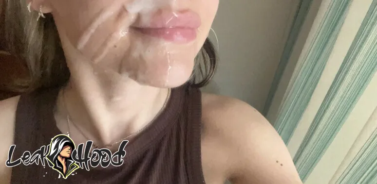 pixigfwen Nude Leaks OnlyFans #64 - LeakHood