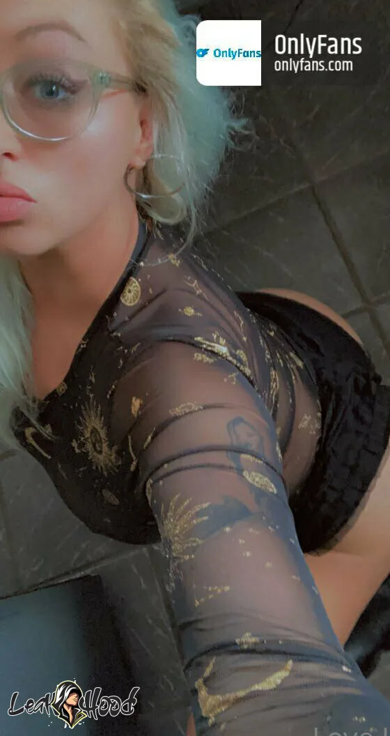 porcelainprincess90 Nude Leaks OnlyFans #1 - LeakHood