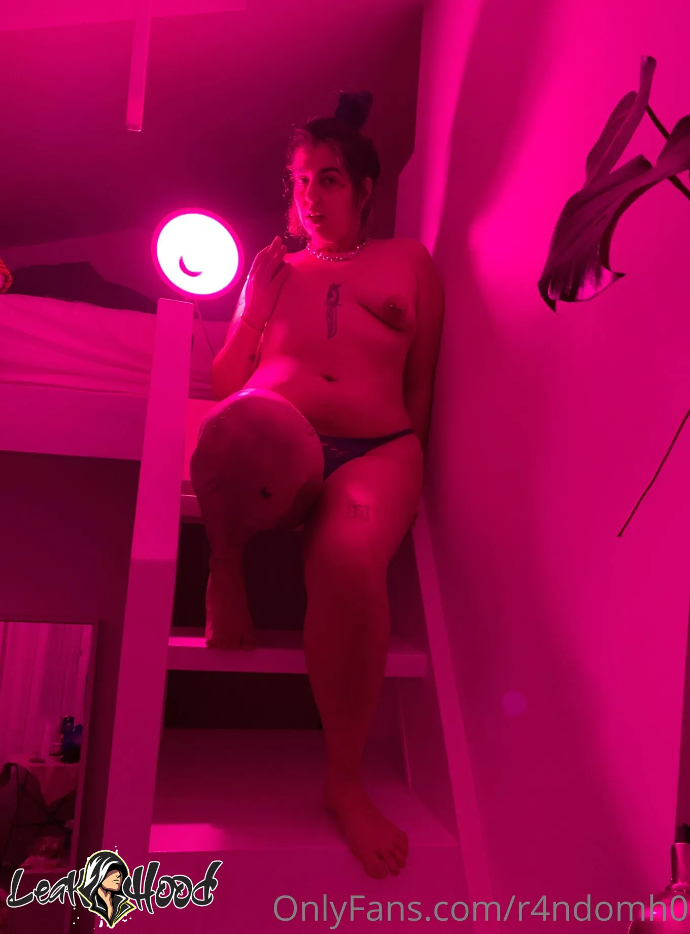 r4ndomh0e Nude Leaks OnlyFans #3 - LeakHood