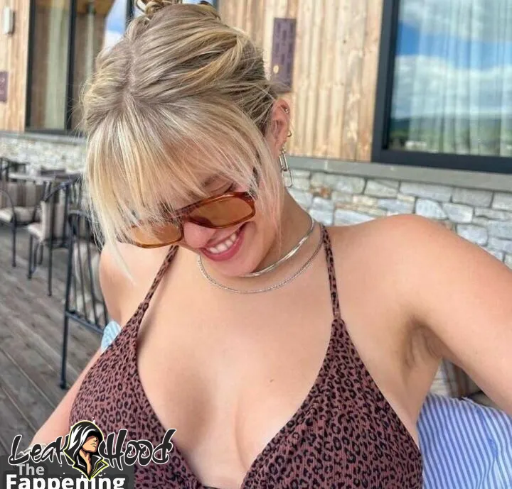 Renee Rapp Nude Leaks OnlyFans #96 - LeakHood