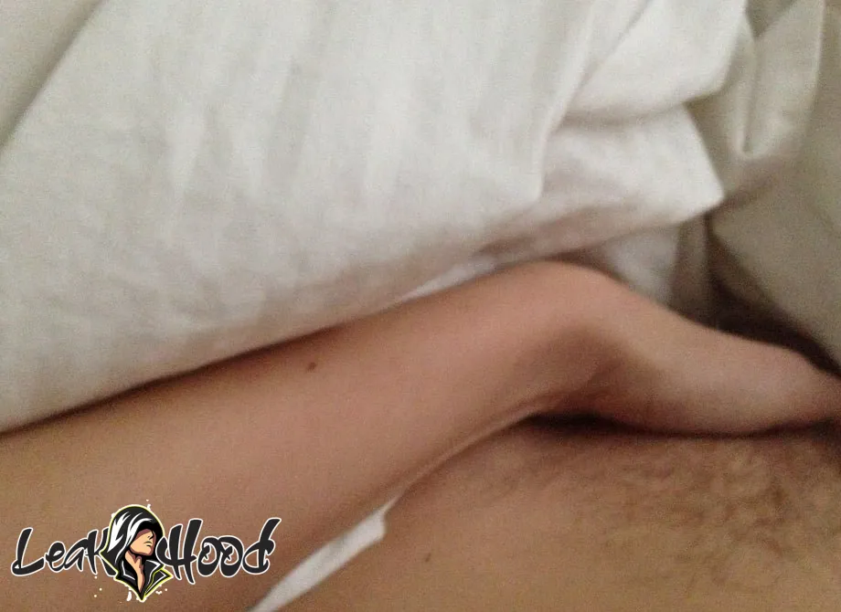 Riki Lindhome Nude Leaks OnlyFans #70 - LeakHood