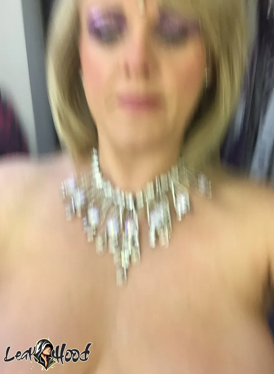 Sally Lindsay Nude Leaks OnlyFans #12 - LeakHood