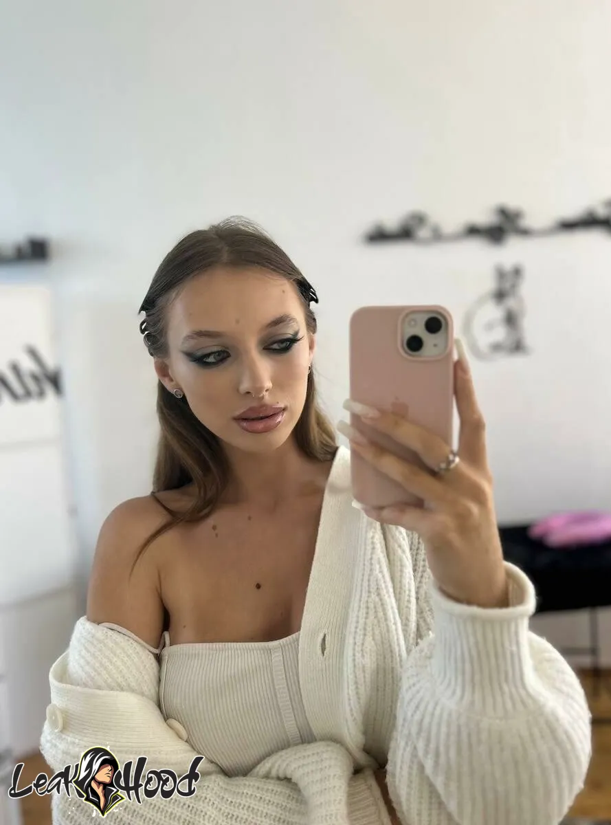 sofibloom1 Nude Leaks OnlyFans #4 - LeakHood