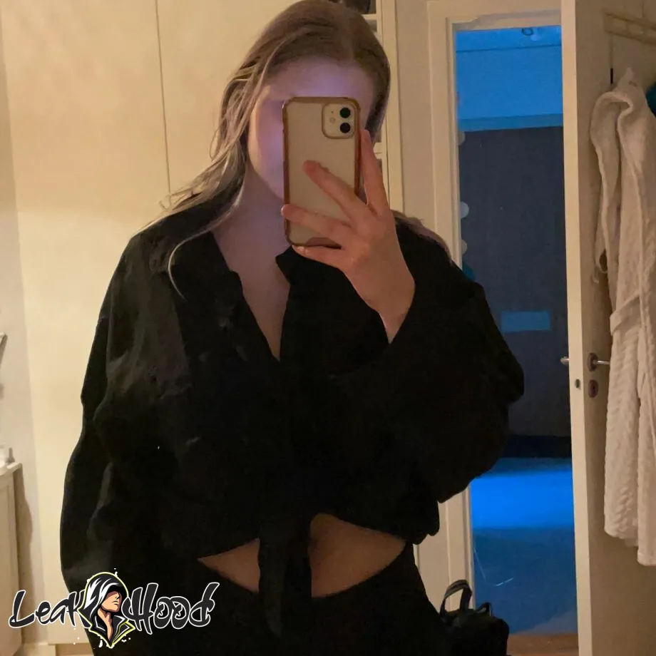 Stina Nude Leaks OnlyFans #17 - LeakHood