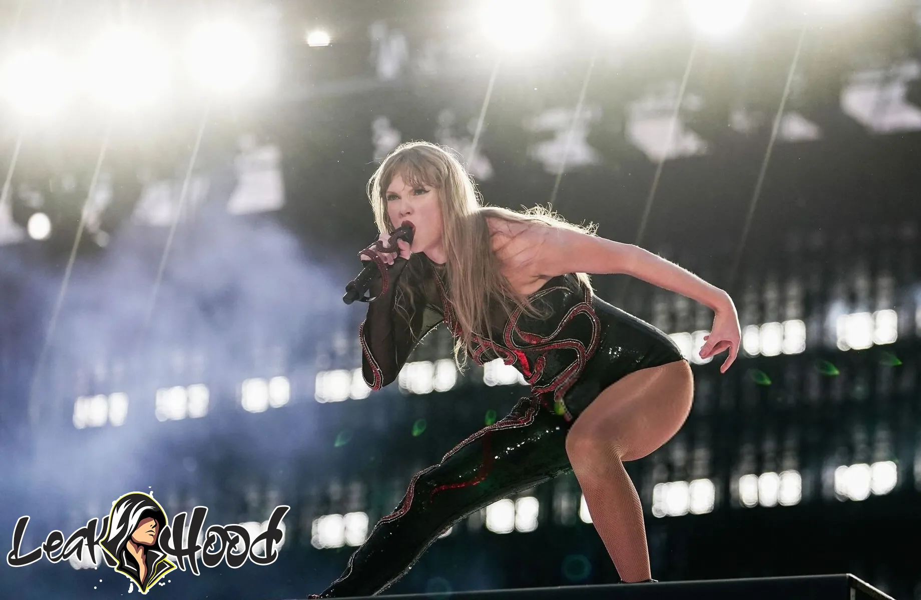 Taylor Swift Nude Leaks OnlyFans #5342 - LeakHood