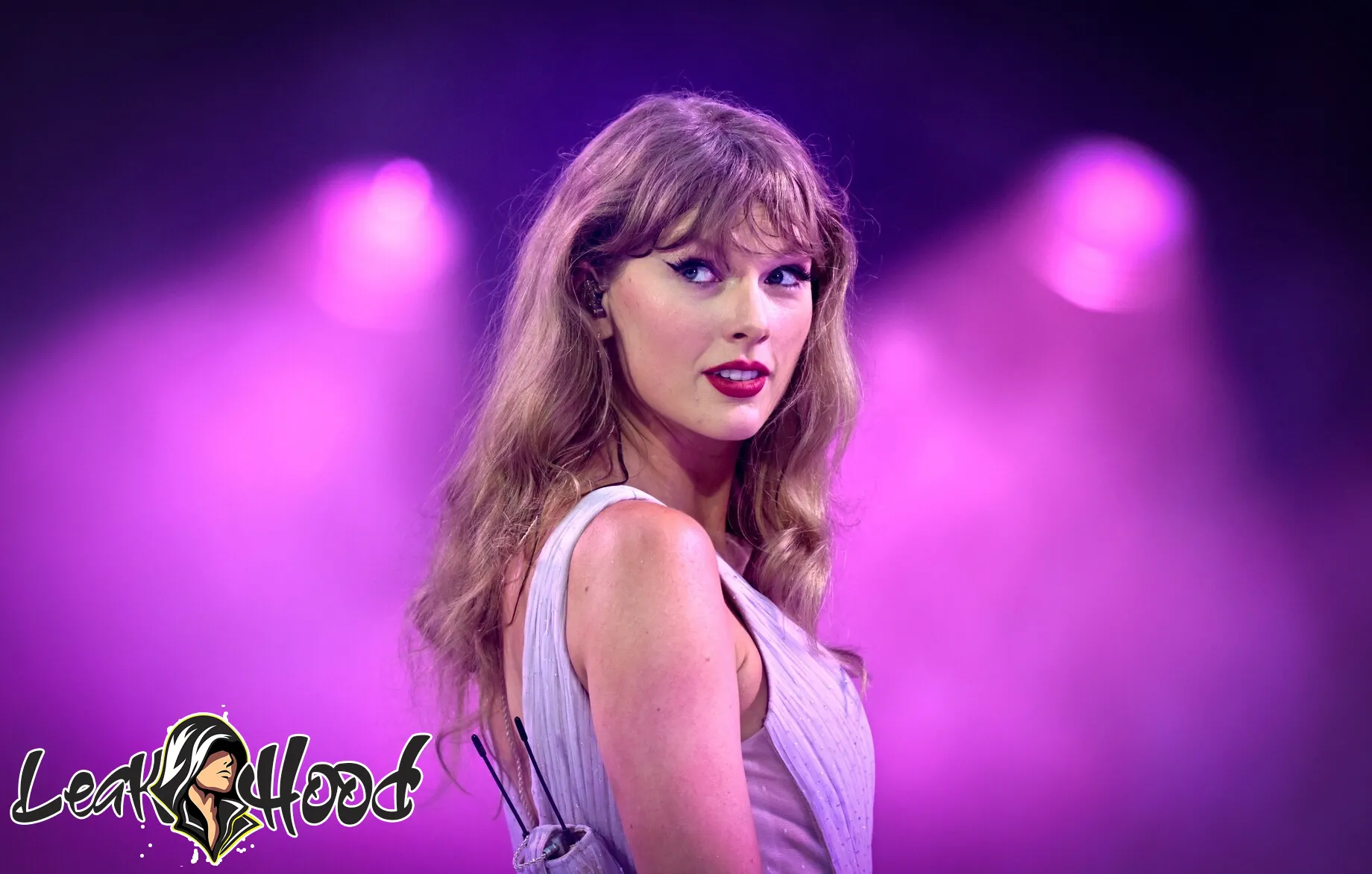 Taylor Swift Nude Leaks OnlyFans #5407 - LeakHood