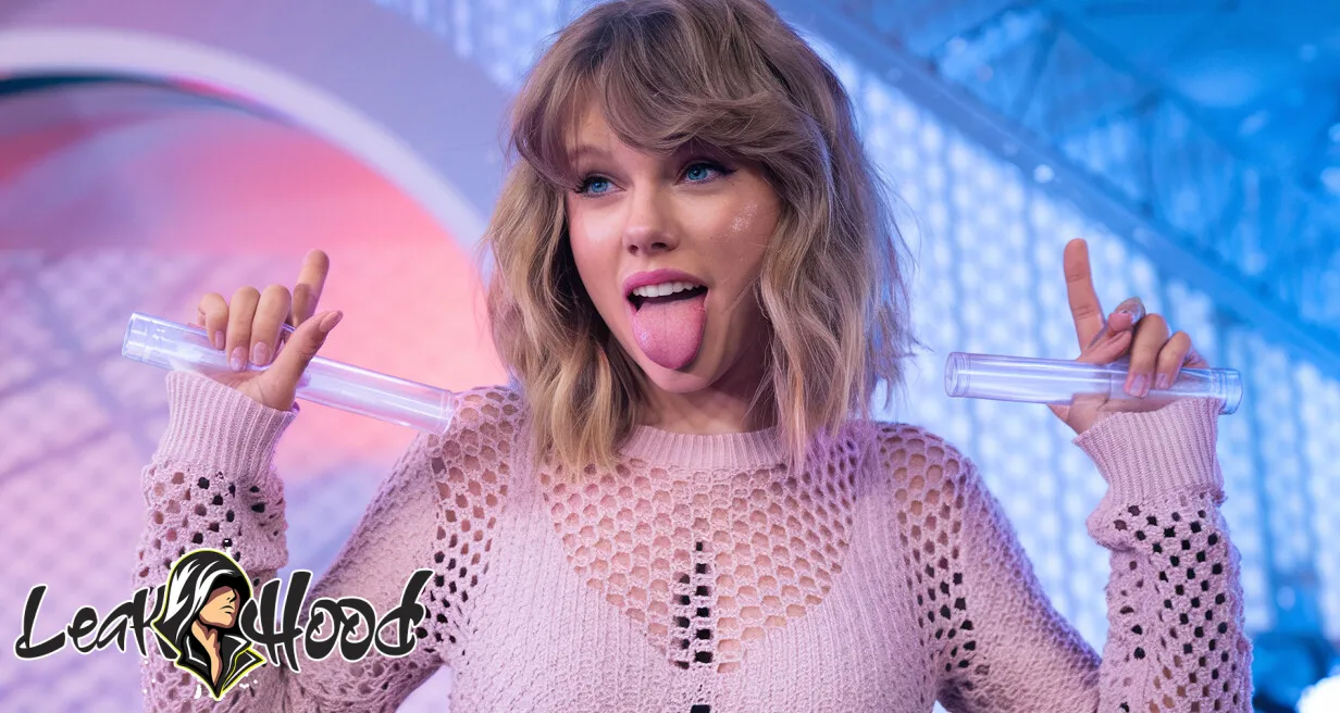 Taylor Swift Nude Leaks OnlyFans #5878 - LeakHood