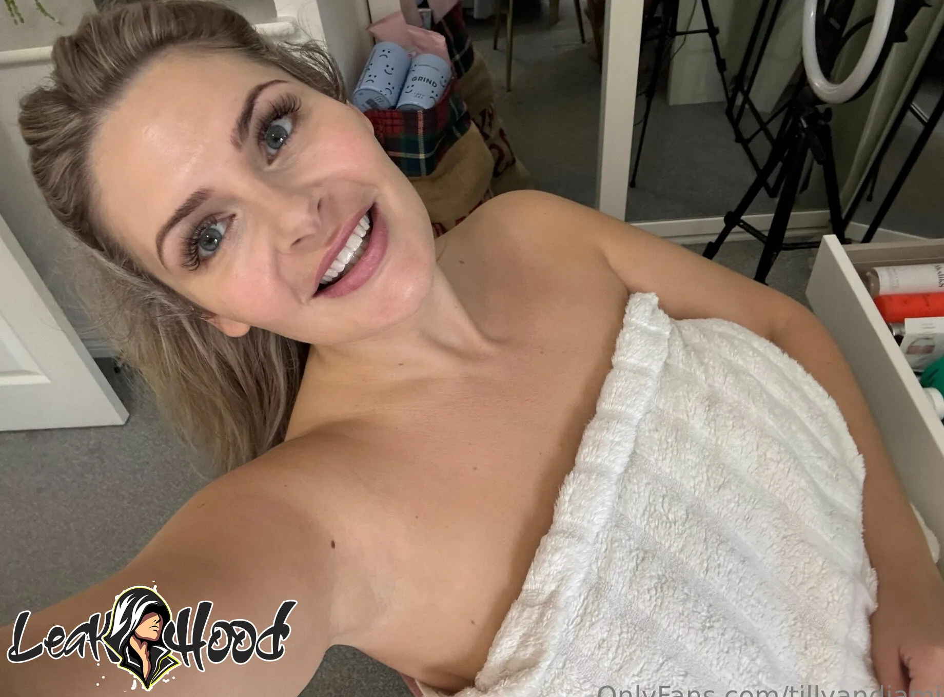 Tilly And Jamie Nude Leaks OnlyFans #2 - LeakHood