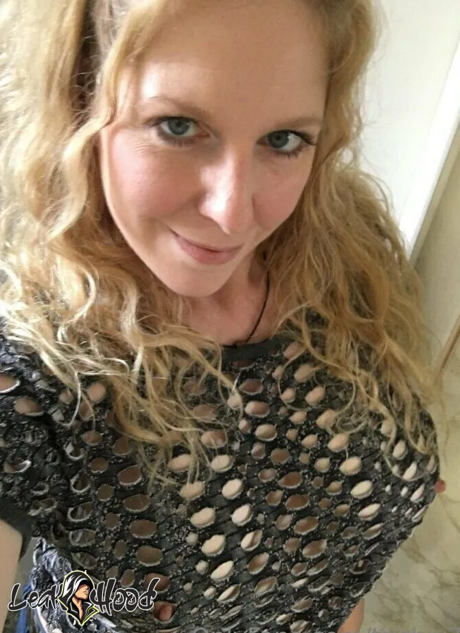 trishw76 Nude Leaks OnlyFans #9 - LeakHood