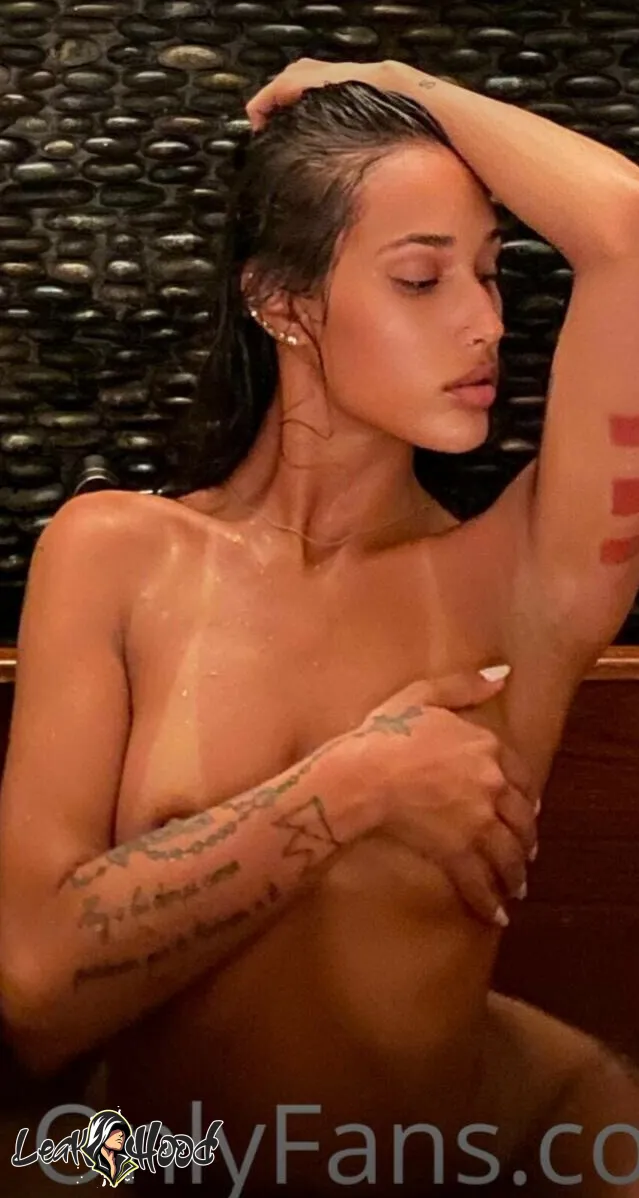 Vanessa Rodríguez Nude Leaks OnlyFans #2 - LeakHood