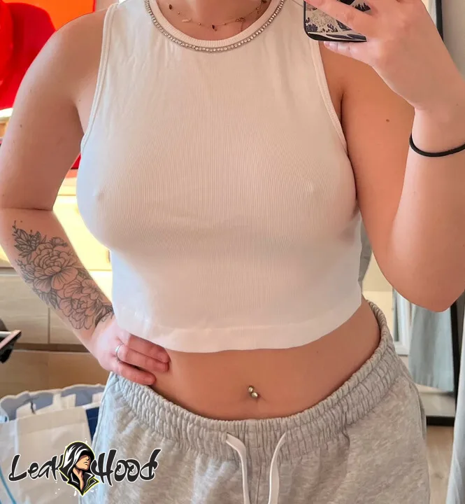 Vinted Nude Leaks OnlyFans #5 - LeakHood