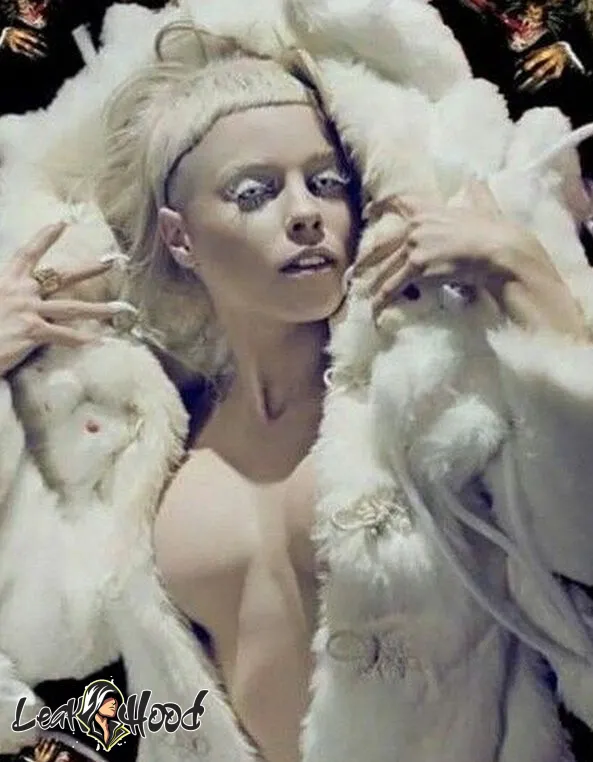 Yolandi Visser Nude Leaks OnlyFans #44 - LeakHood